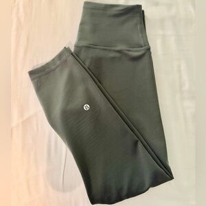 EUC - Lululemon Wunder Under Leggings Athleisure Athletic